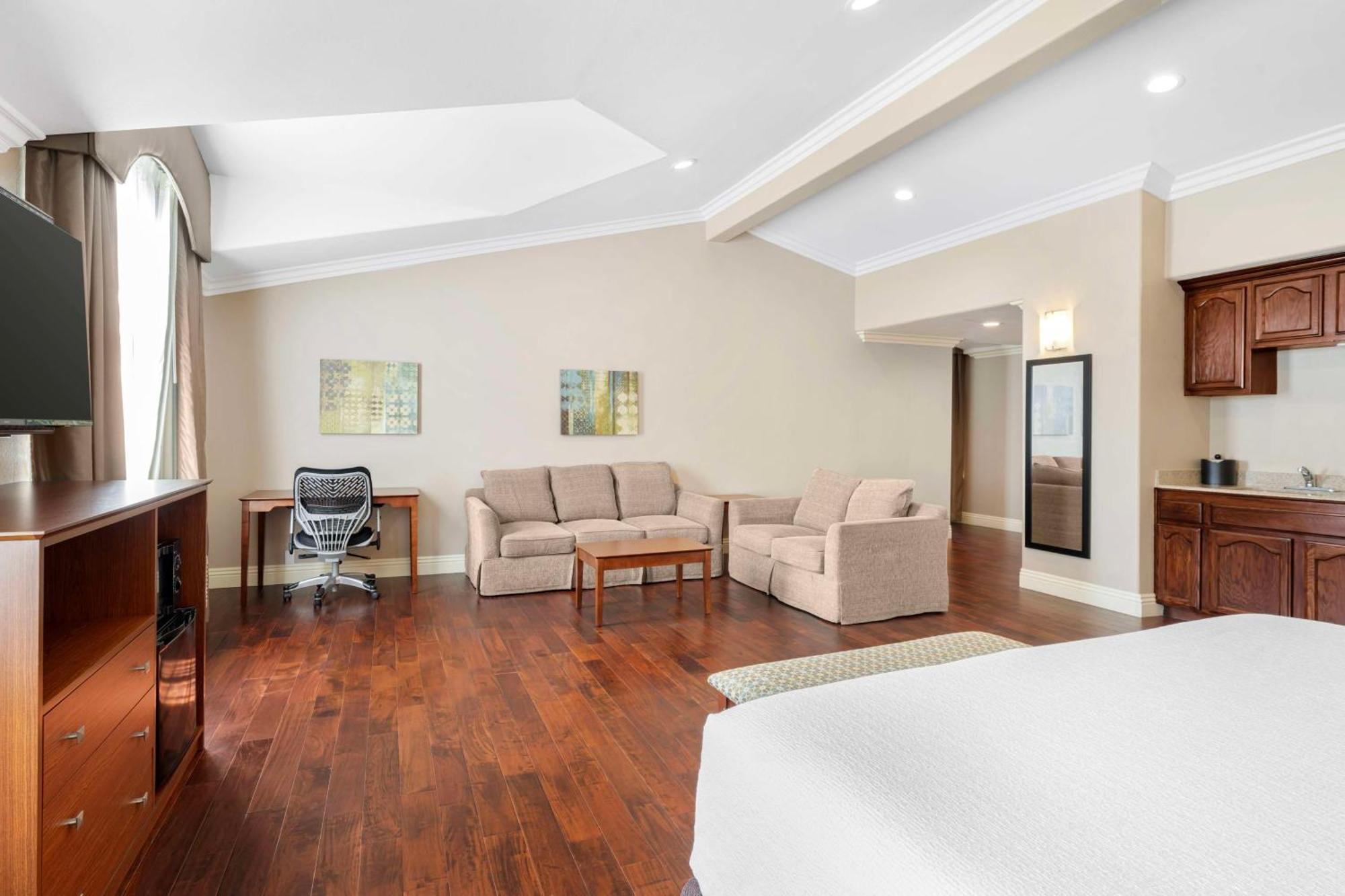 Best Western Oxnard Inn Extérieur photo