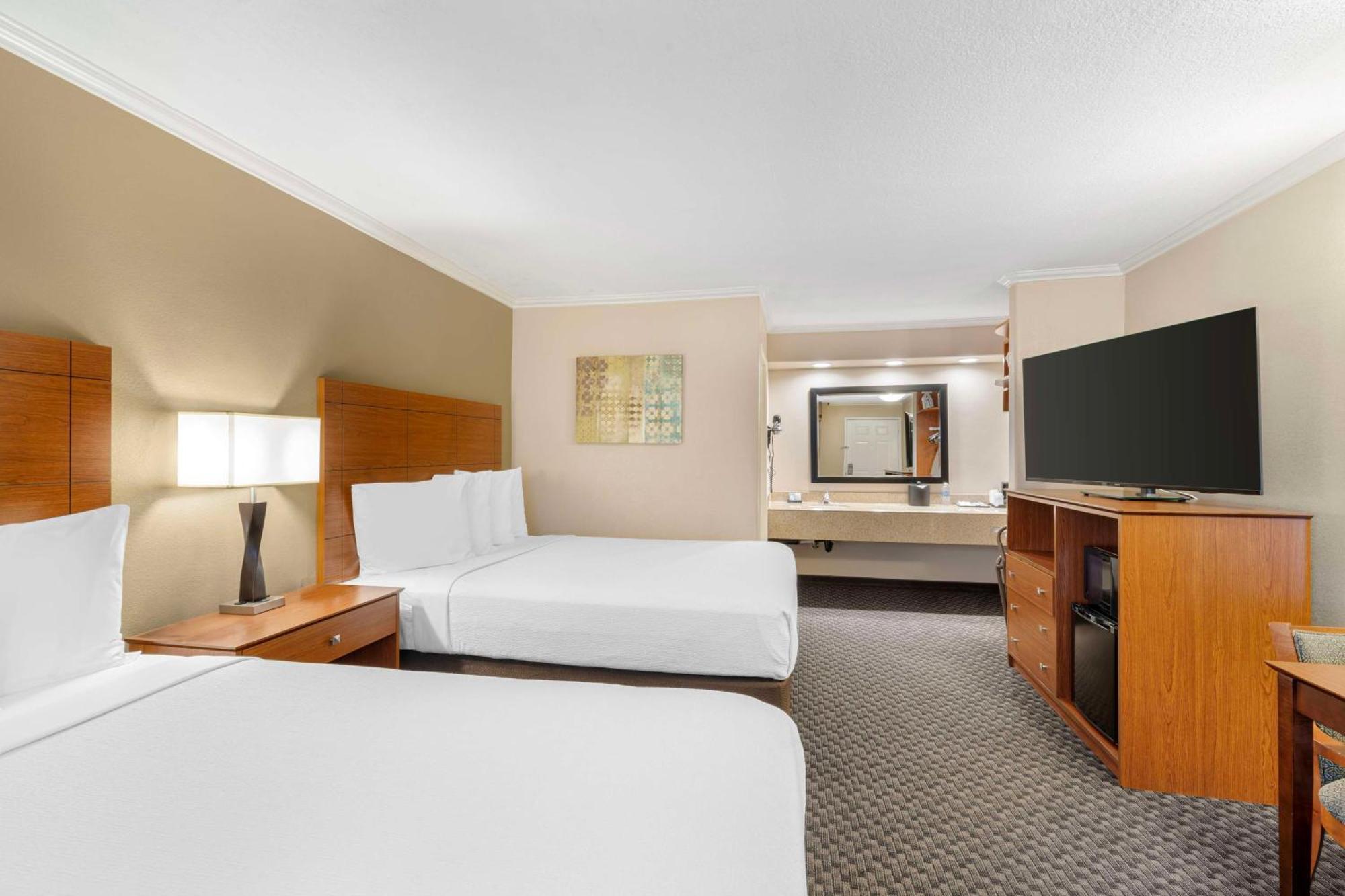 Best Western Oxnard Inn Extérieur photo
