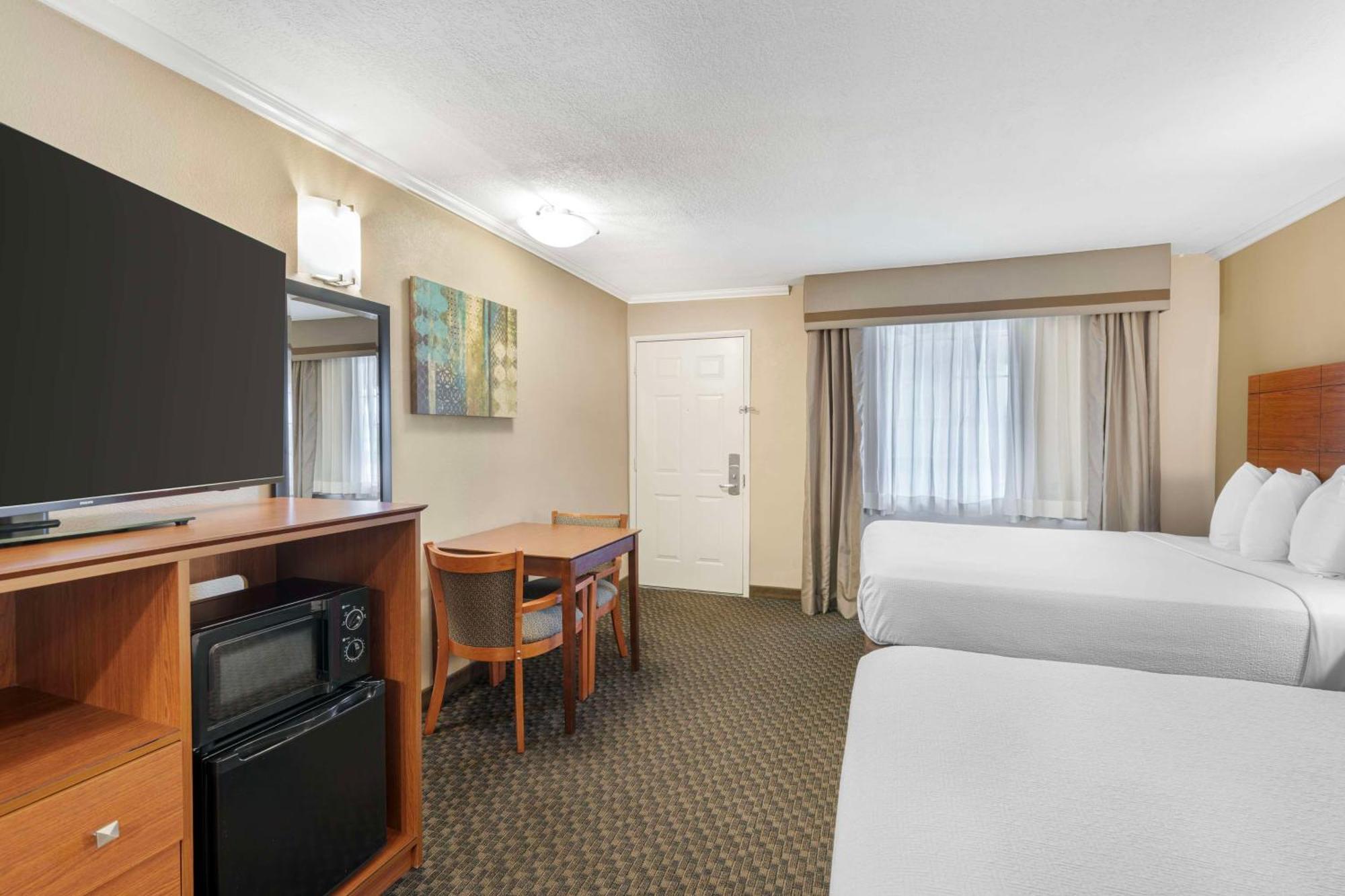 Best Western Oxnard Inn Extérieur photo