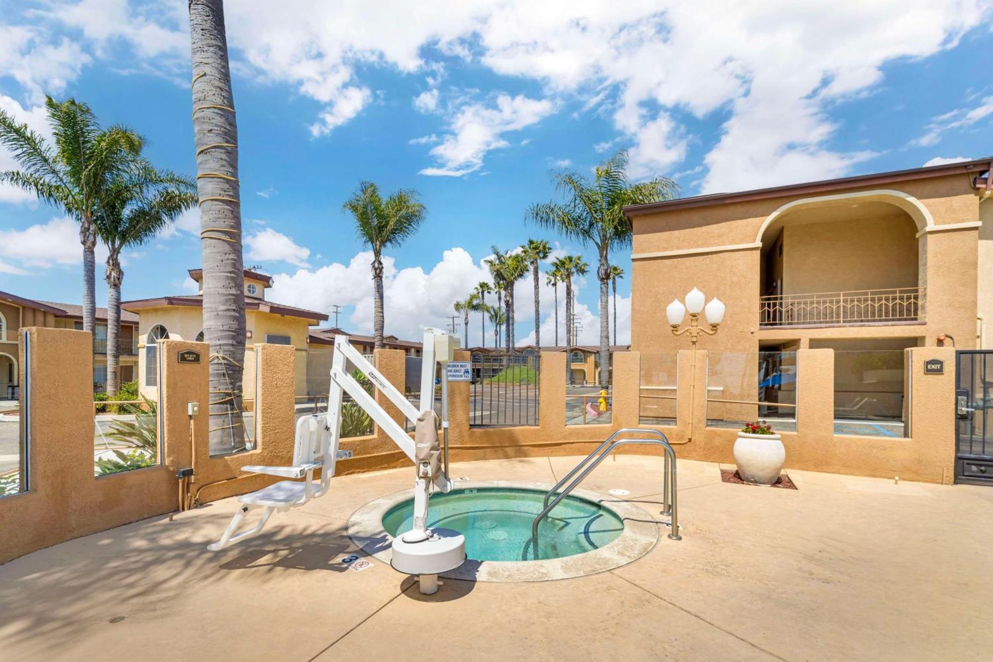 Best Western Oxnard Inn Extérieur photo