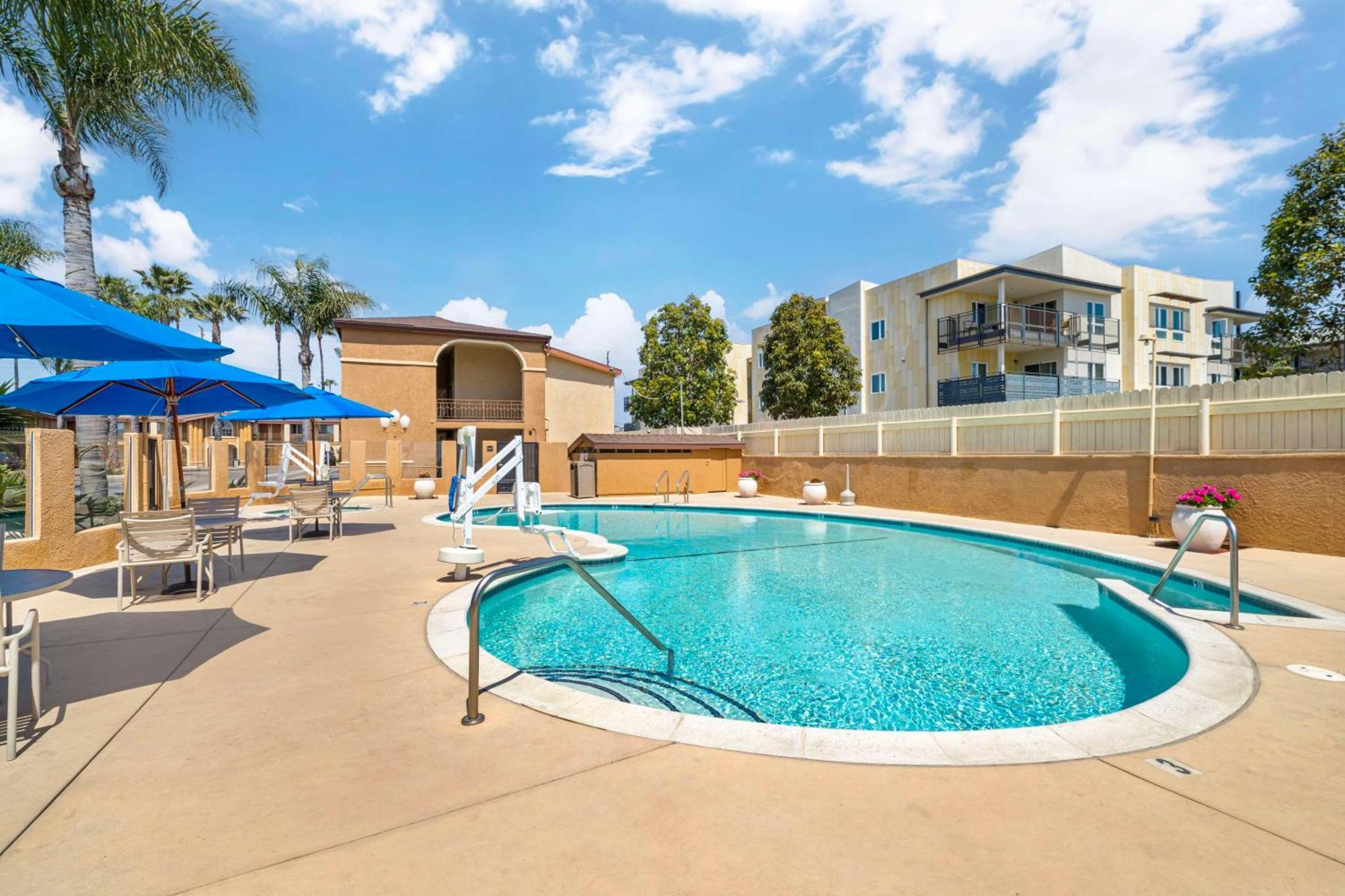 Best Western Oxnard Inn Extérieur photo